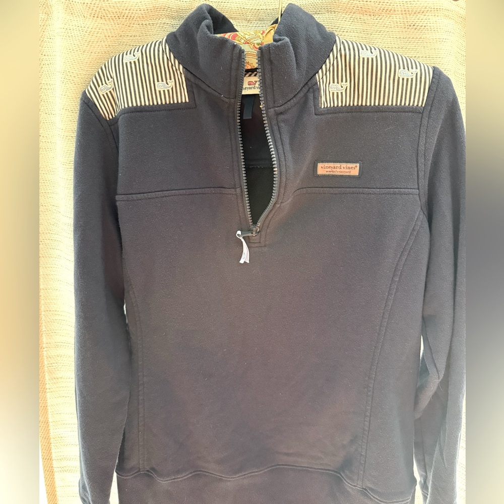 Vineyard Vines Shep Shirt 1/4-zip pullover, navy w/a striped whale pattern